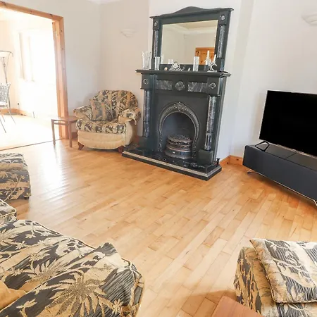 Cloughoge House 펜션 *