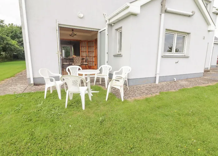 Cloughoge House 펜션